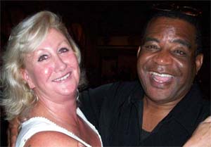 Debbie Turner & Zeke Wilson dance like they mean it...